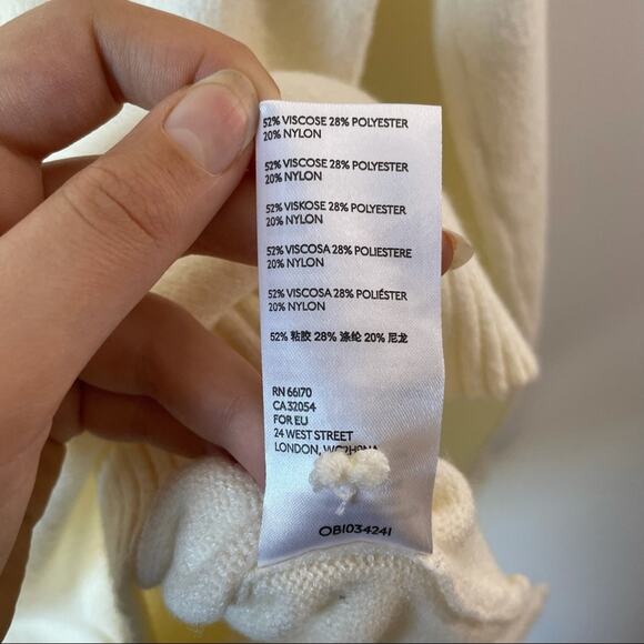 Anthropologie Mock Neck Oversize Sweater Size Medium - Picture 4 of 5